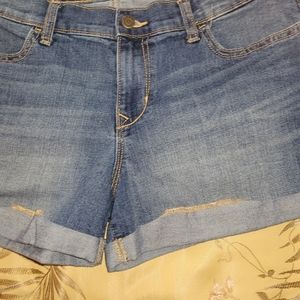 Medium wash Old Navy